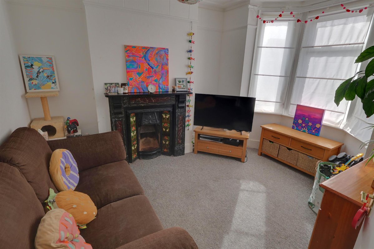 Field Palmer Estate Agents tweet media