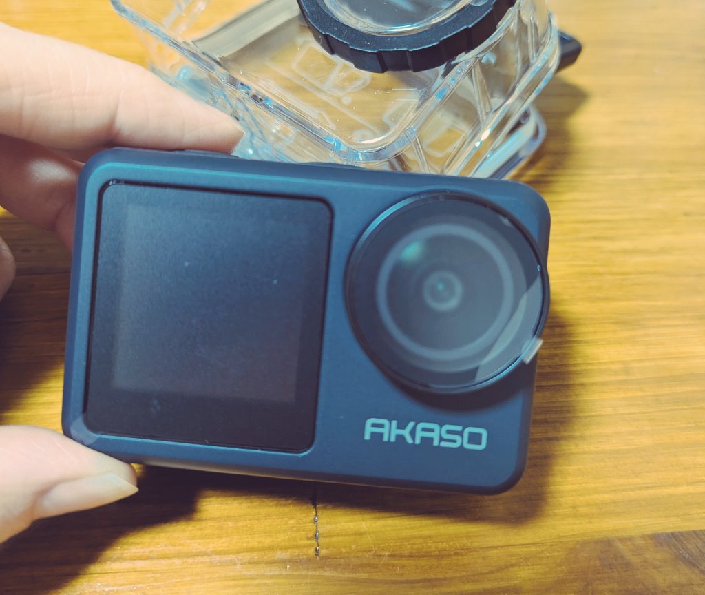 kuuko_singer's tweet photo. アクションカメラ買ったんですけど、高級なやつではないんですけど、なんかめっちゃ小さくて可愛いんですけど🥹💗 https://t.co/xdIip5SNVz