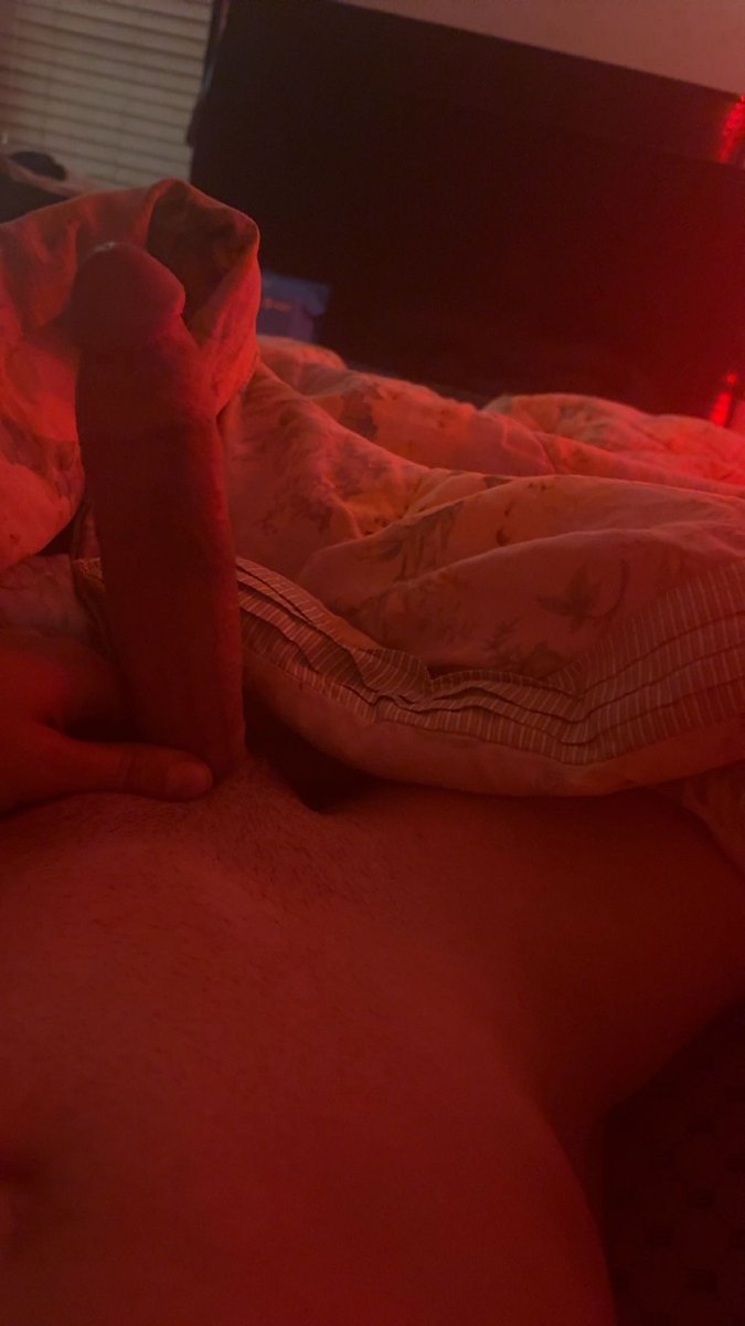 EthanMo21's tweet photo. Is it big enough?😅
#nsfw #nsfwtwt #adulttwt #18plus #hornytwt #spicy #fansly #fanslycreator #linkinbio #subscrib https://t.co/eTtiOXwAcd