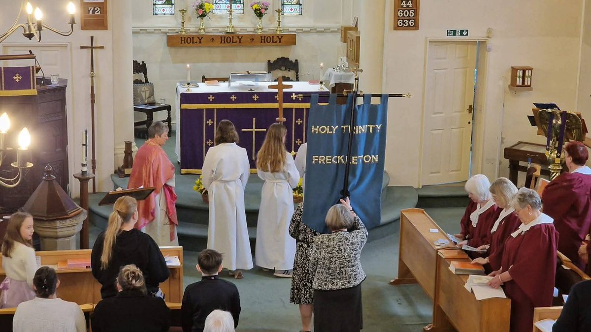 Holy Trinity Church tweet media