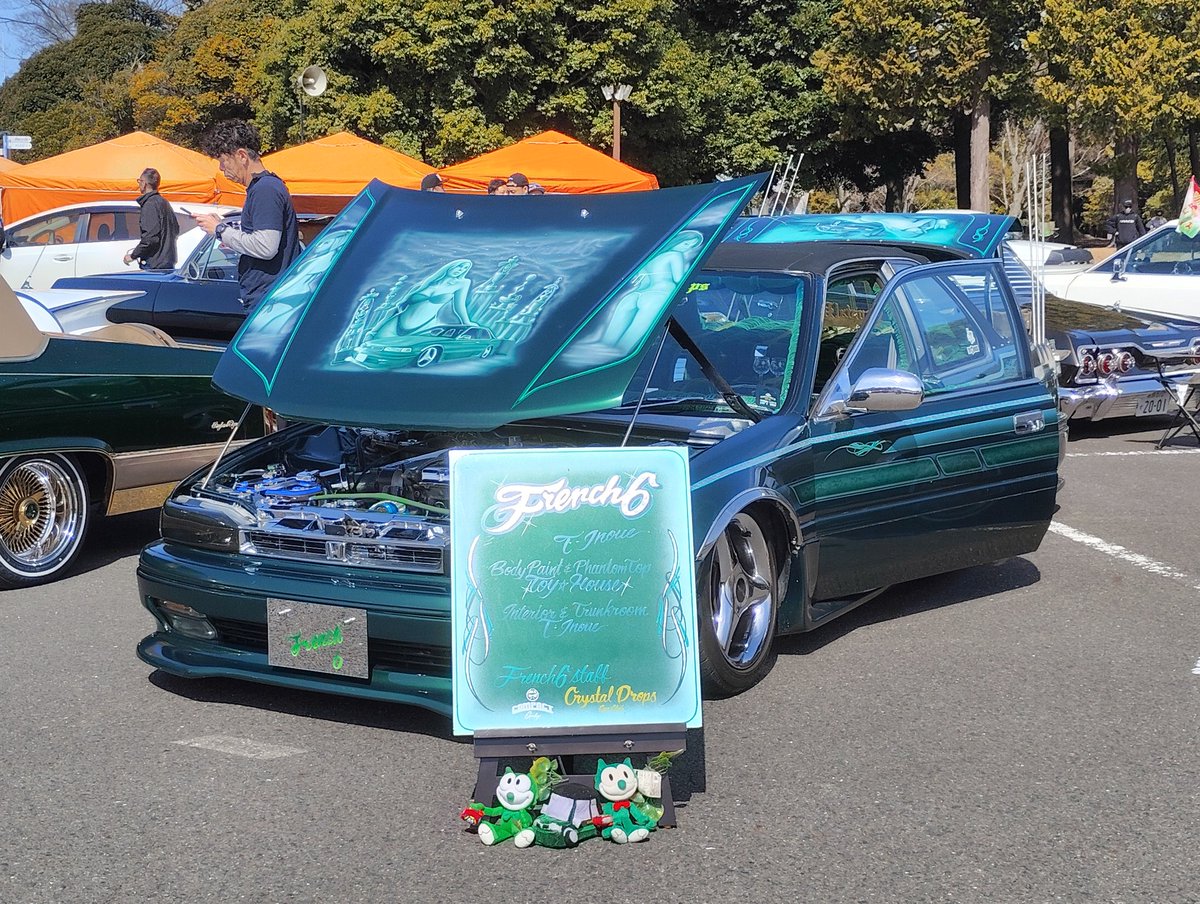 CB_French6's tweet photo. 周りのローライダーがカッコ良すぎた！この車見飽きたよね？カッコつけてナナリバで行けば良かった https://t.co/hotugJPeDc