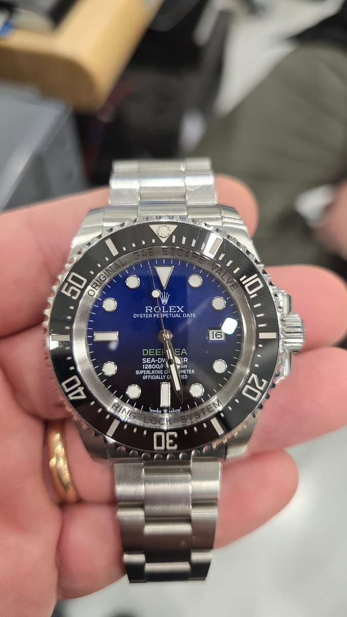 Bowhunter tweet media