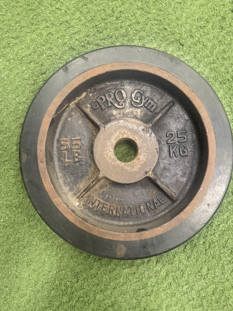 Price Holmes tweet media