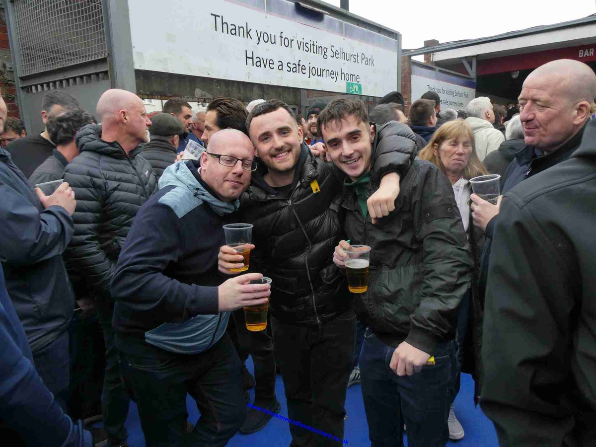 Follow Me And LUFC tweet media