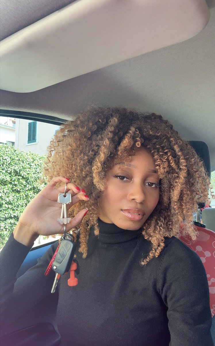 MYMI🇨🇲 tweet media