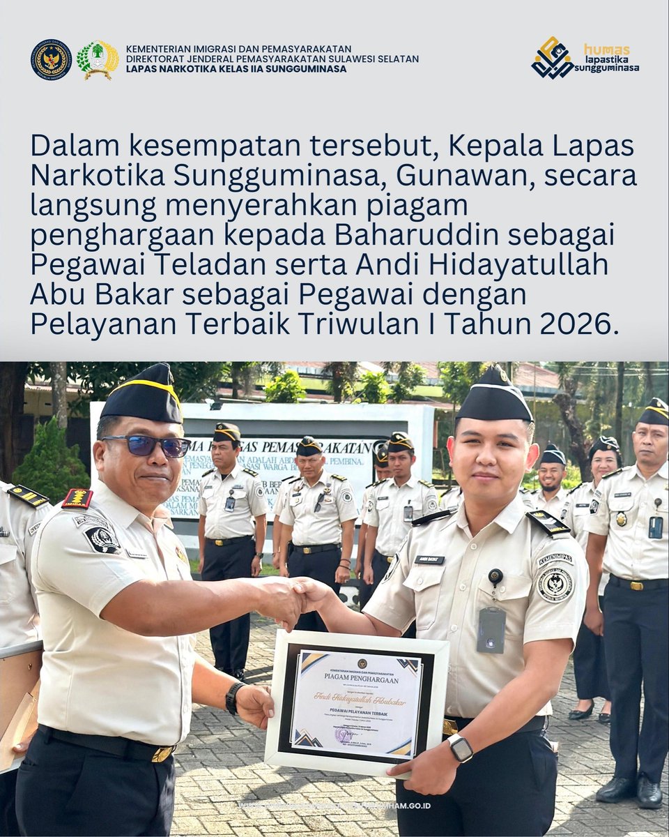 lpnsungguminasa's tweet image. Apel Pagi Lapas Narkotika Sungguminasa Dirangkaikan dengan Pemberian Penghargaan Pegawai Teladan Triwulan I Tahun 2026

#kemenimipas
#guardandguide
#ditjenpas
#pemasyarakatan
#pemasyarakatansulsel