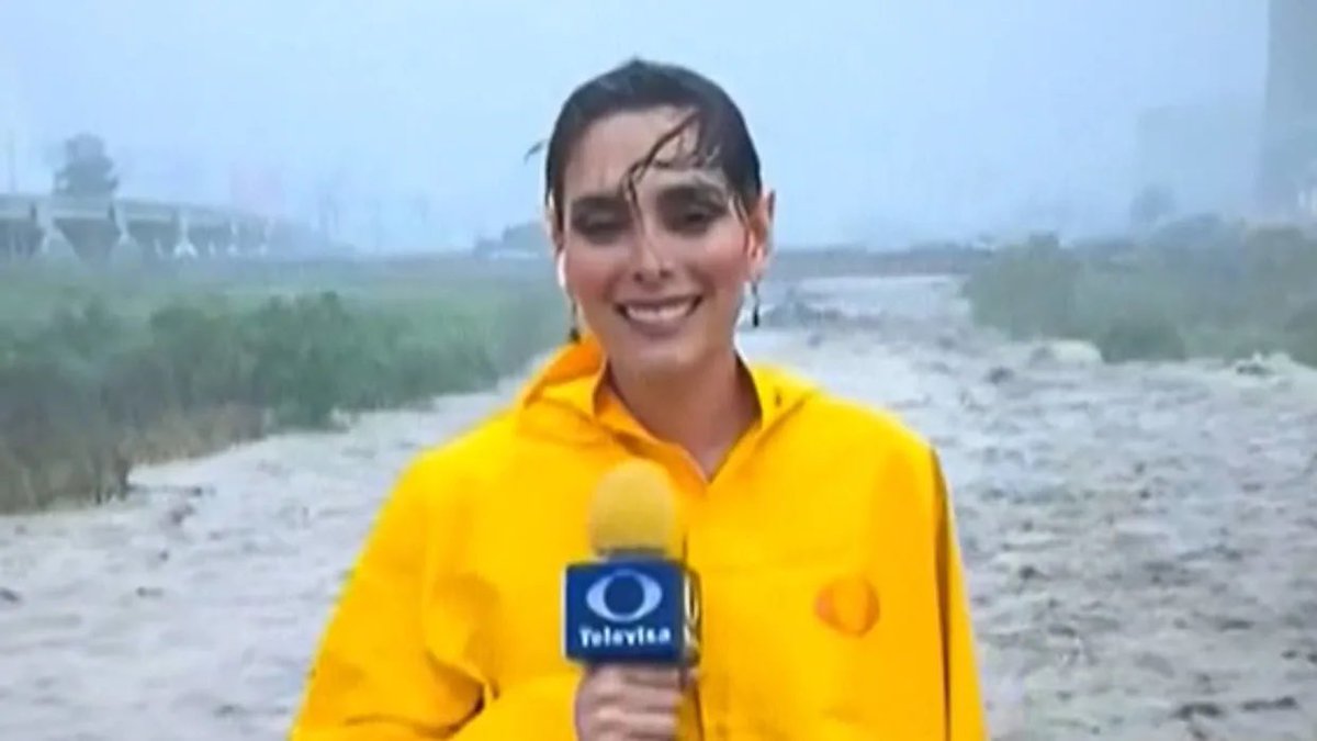 Yo en el Asuncionico entre el raudal y la tormenta electrónica