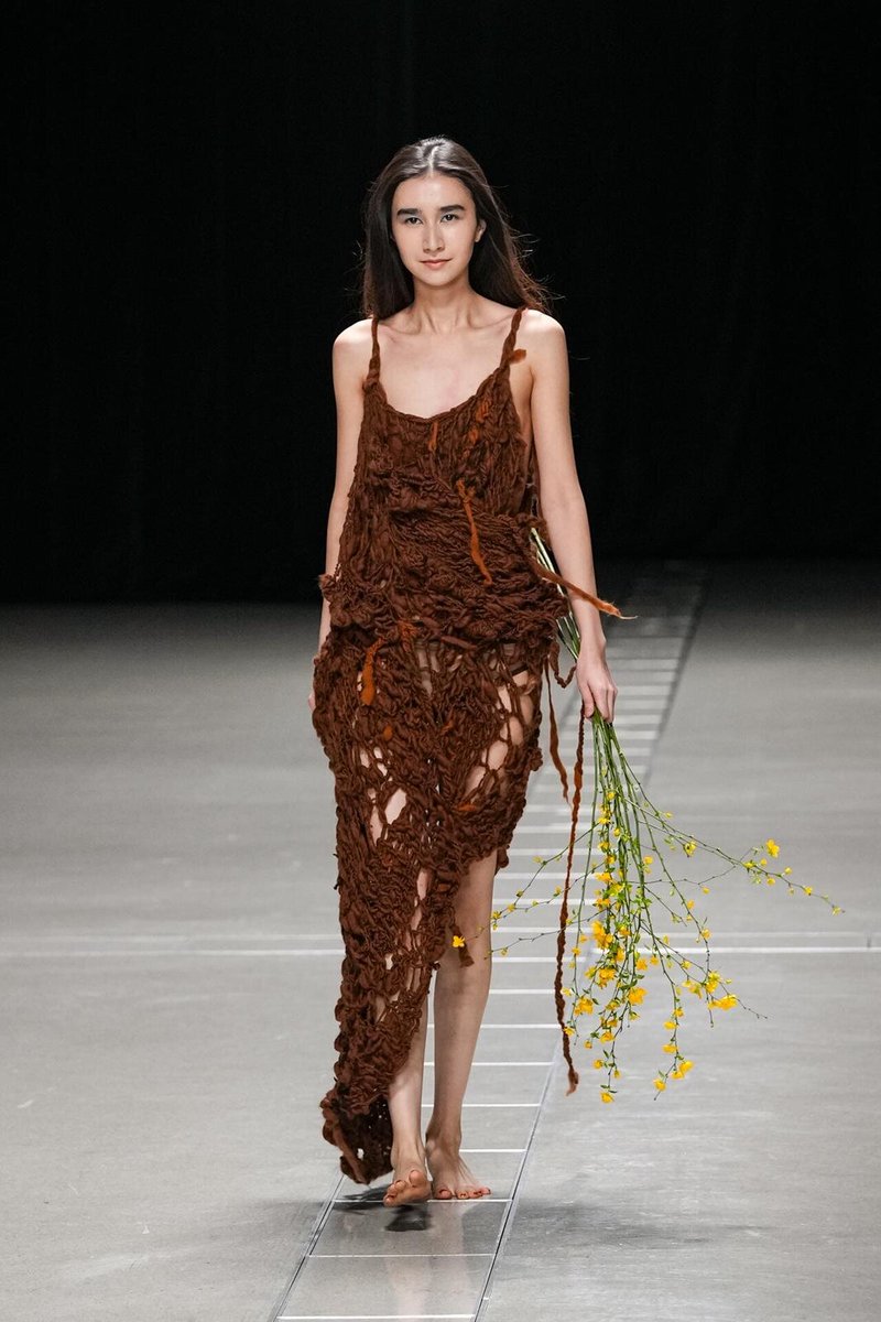 kendam_com's tweet image. Kakan Fall Winter 2026-2027 collection fashion show presented at Tokyo Fashion Week FW26 (March 16, 2026) kendam.com/news/fashion-s…

#Kakan #FW26 #AW26 #Runway #FashionWeek #Tokyo #Kendam