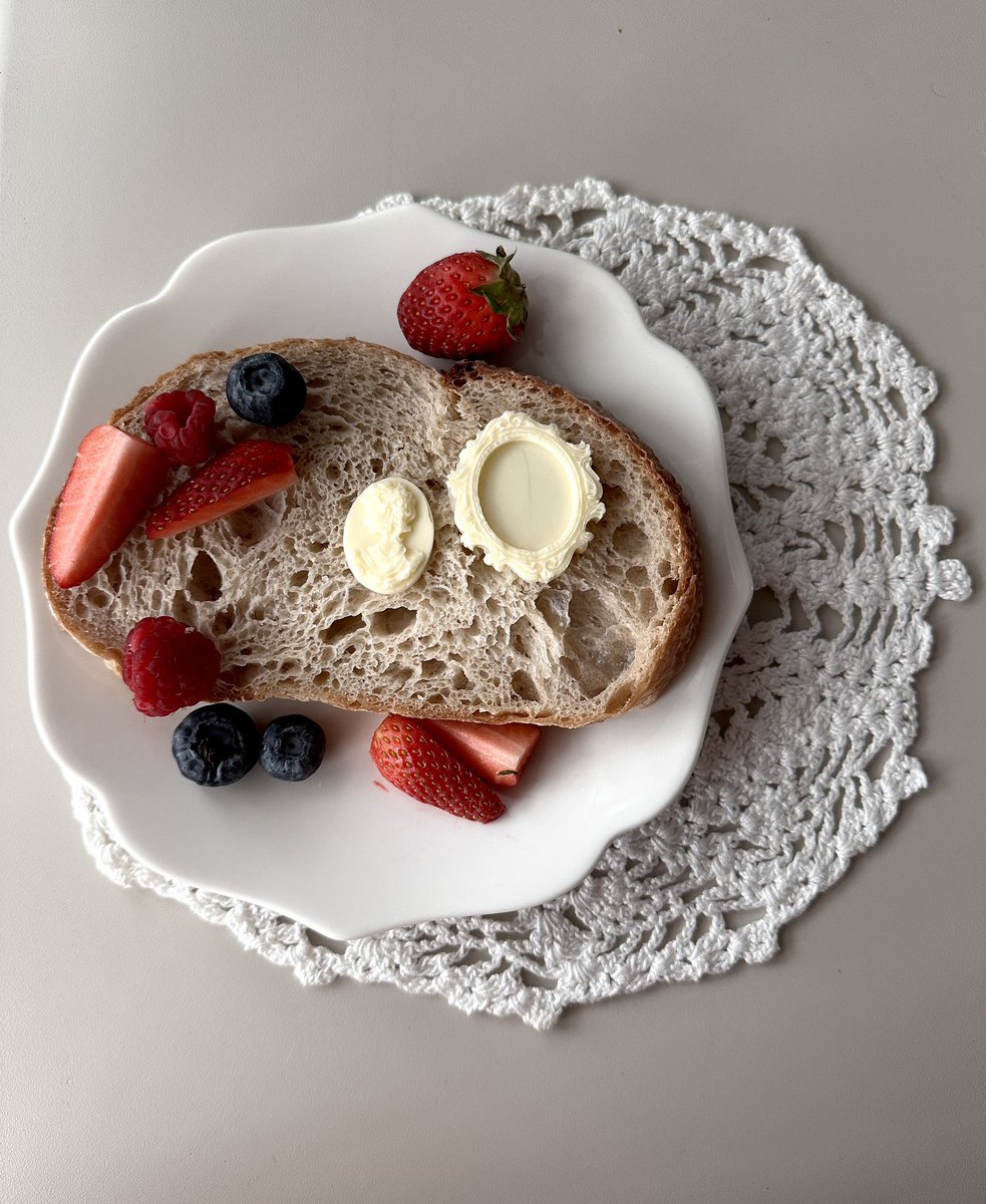 nnhorizon11's tweet image. หลงรัก 🫶🏼🍓🫐🧈✨
#sourdough