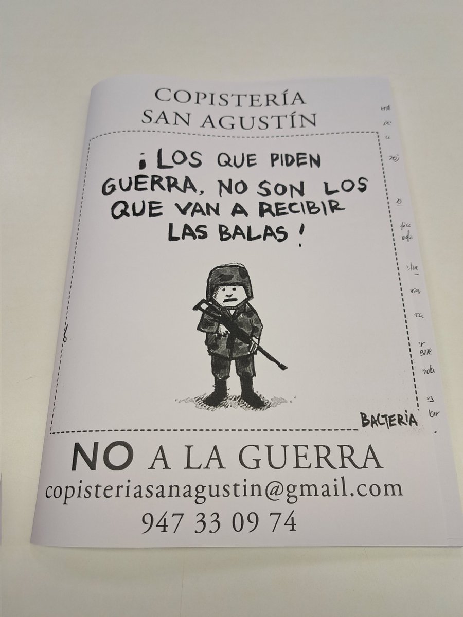 axieramo's tweet photo. Gran idea de una copistería de #Mirandadeebro para concienciar a la población para gritar "NO A LA GUERRA" #StopWars https://t.co/Zay9aLHqX0