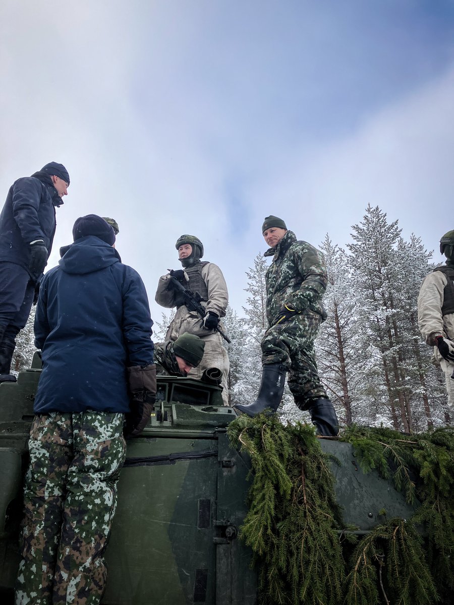 Puolustusministeriö tweet media