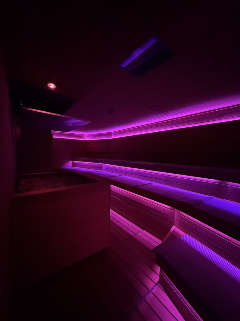 スター諸星【めるしー】 tweet media