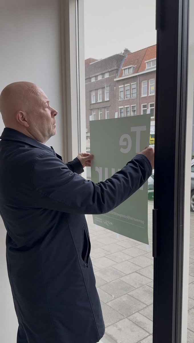 Robert Simons tweet media