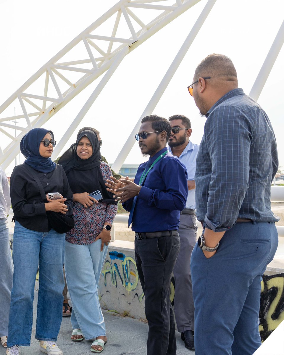 athirisoru's tweet photo. إِنَّا لِلَّٰهِ وَإِنَّا إِلَيْهِ رَاجِعُونَ  
A hero to many  
An asset to Maldives &amp; @hdcmaldives  
A dear brother to me  
May Allah grant you the highest place in Jannah  
Until we meet again  
@abdulmuizhassan . https://t.co/fUEeos5Hty