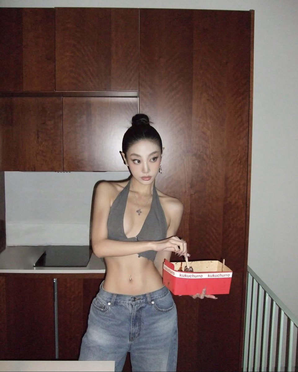 Persephone tweet media