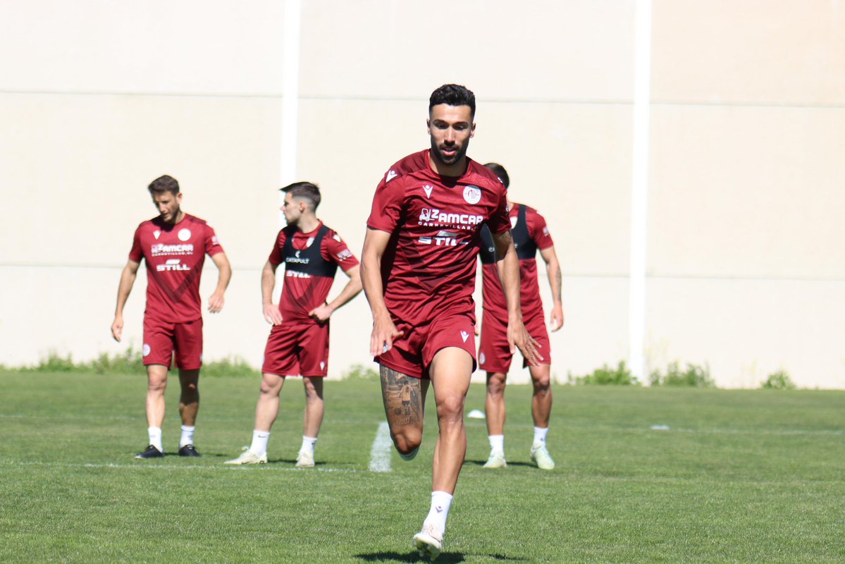 Robe moreno tweet media