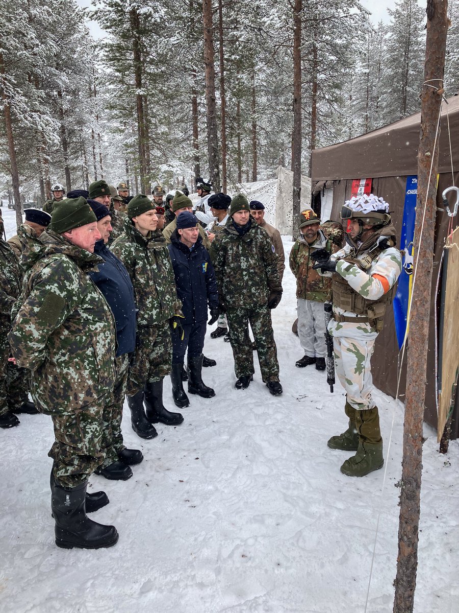 Puolustusministeriö tweet media