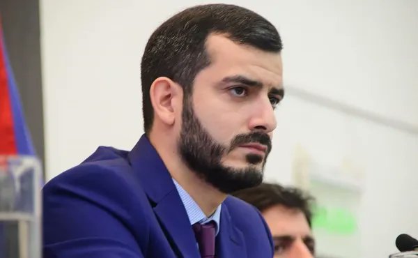 Concejal propone que SAMSA instale bloqueadores de aire en medidores domiciliarios de Posadas
enfoquemisiones.com/concejal-propo…