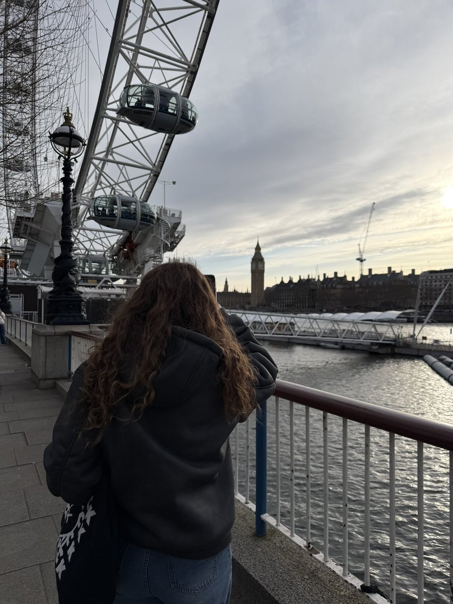 treggers 🐘 tweet media