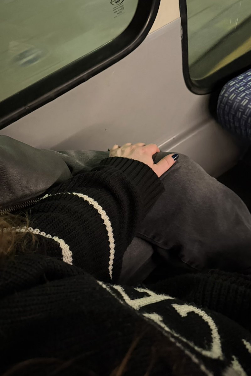 treggers 🐘 tweet media