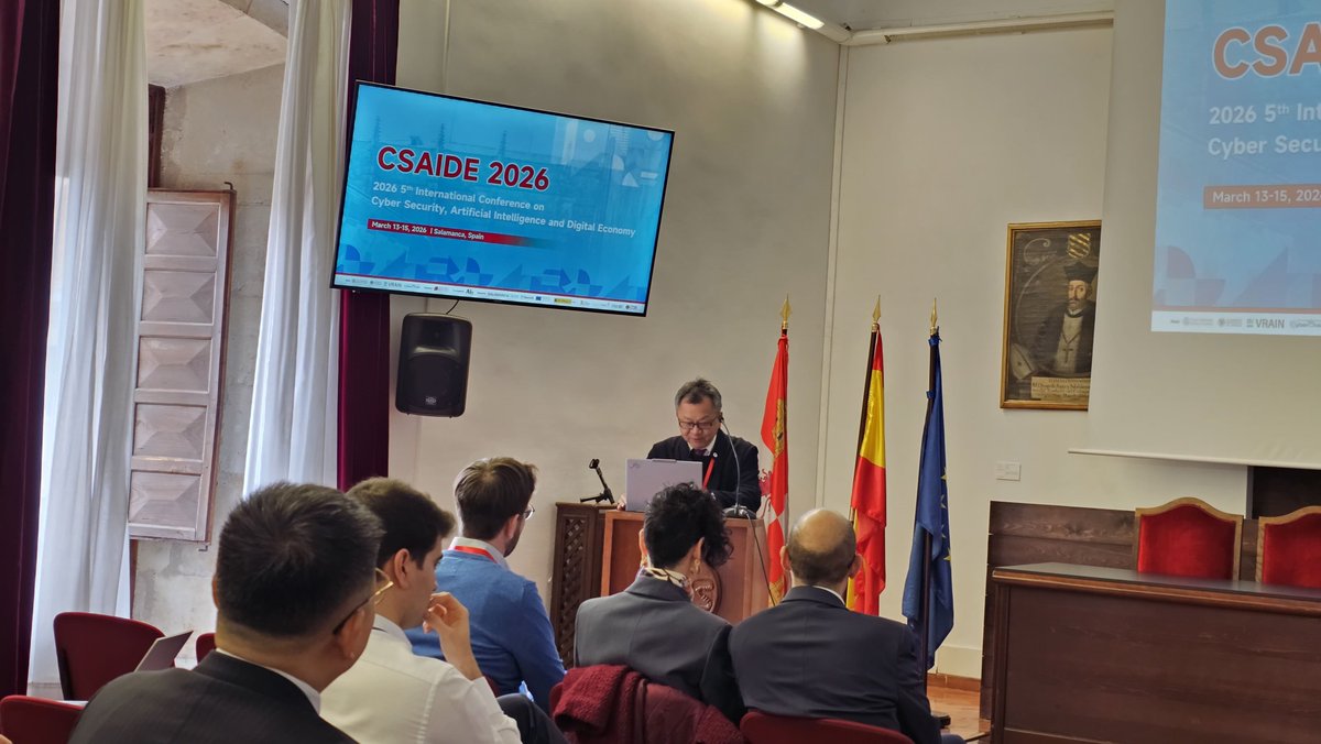 Grupo de Investigación BISITE tweet media