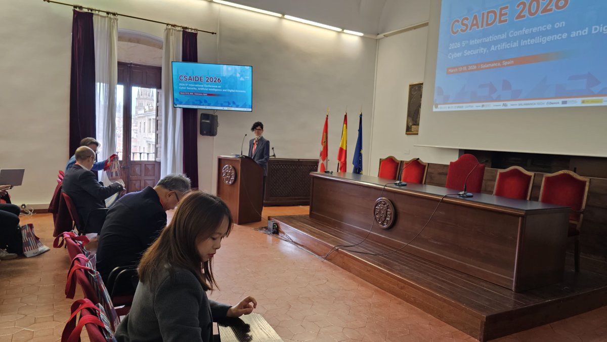 Grupo de Investigación BISITE tweet media