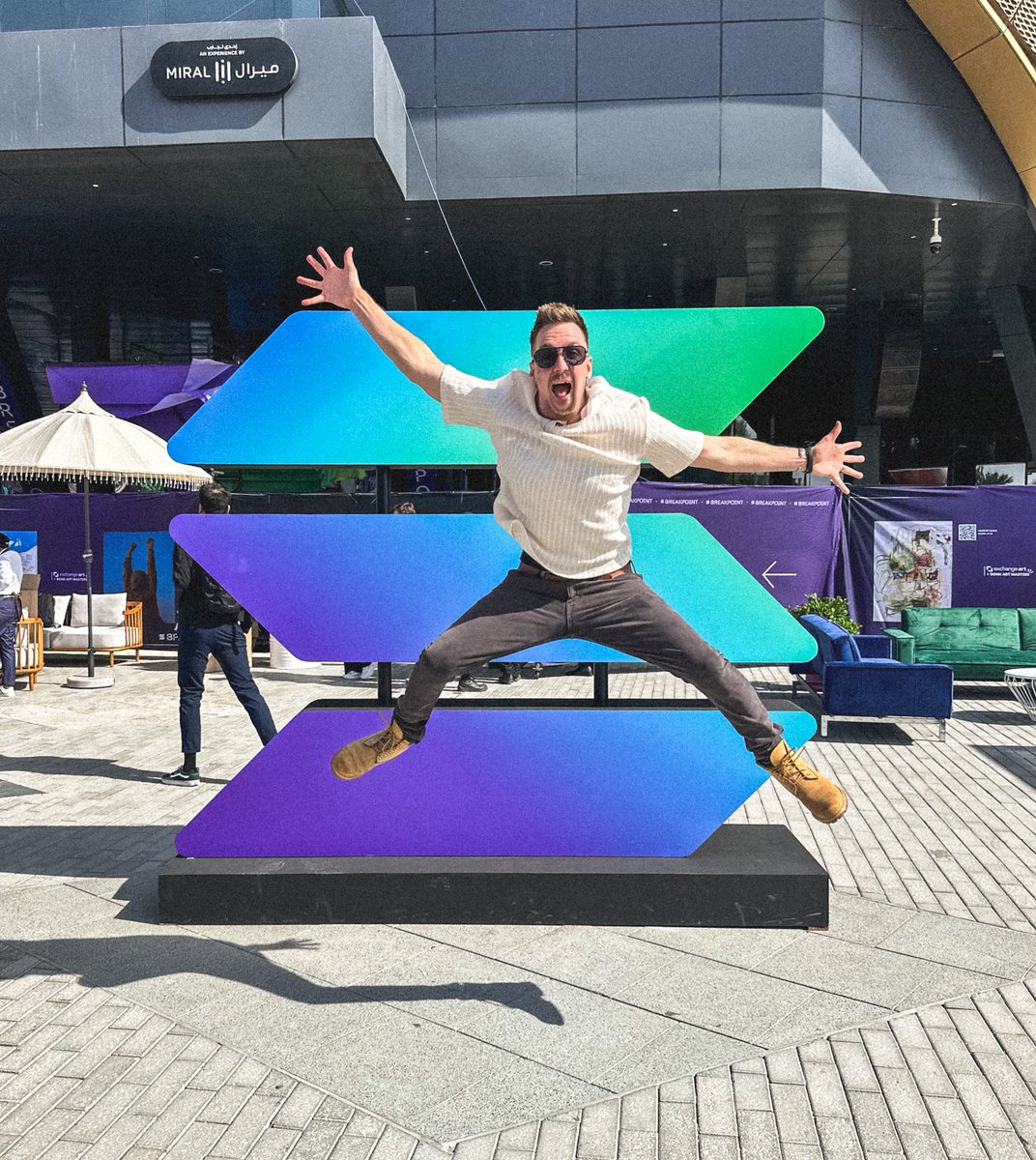 Chris Taylor tweet media