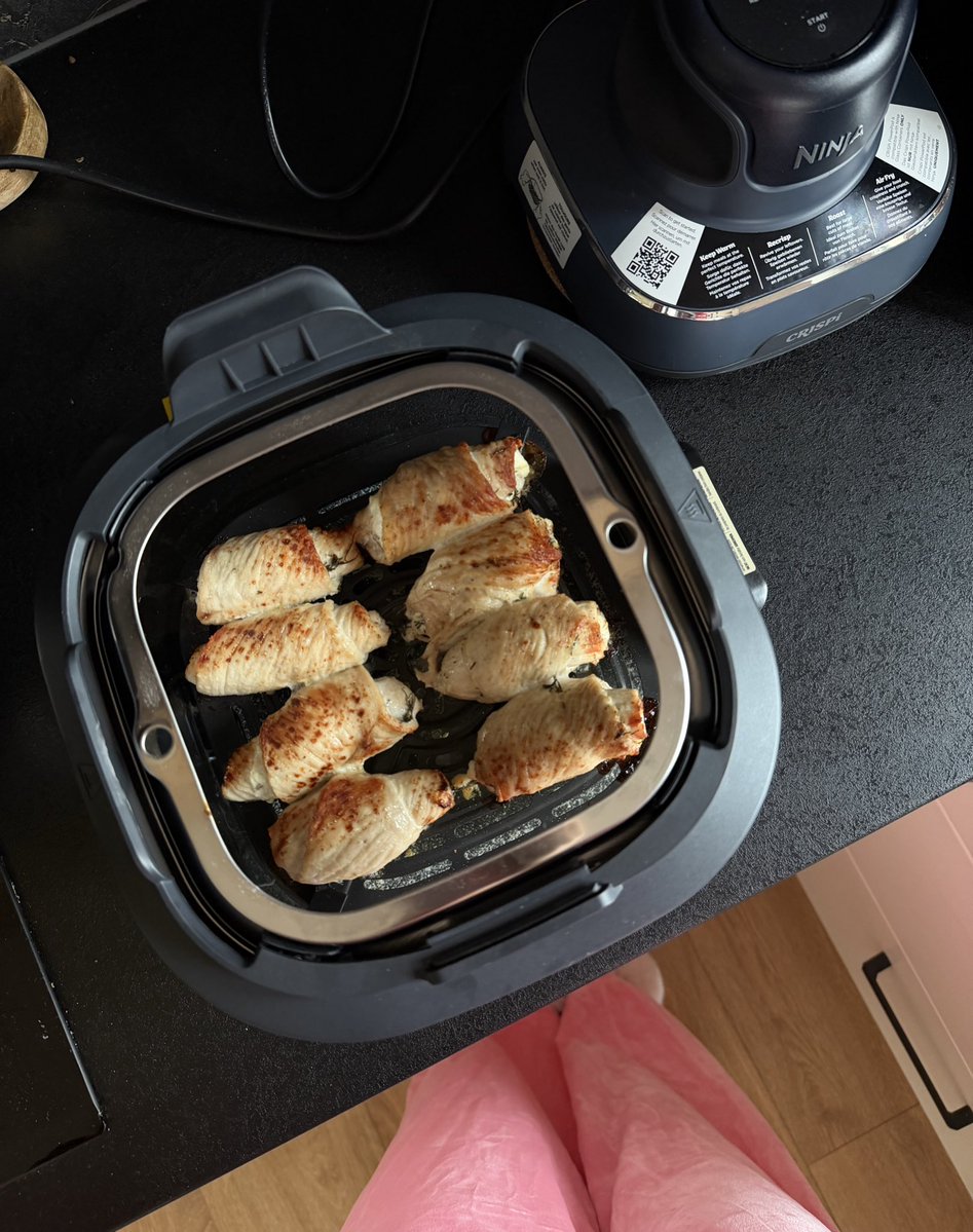 ділайтфул tweet media