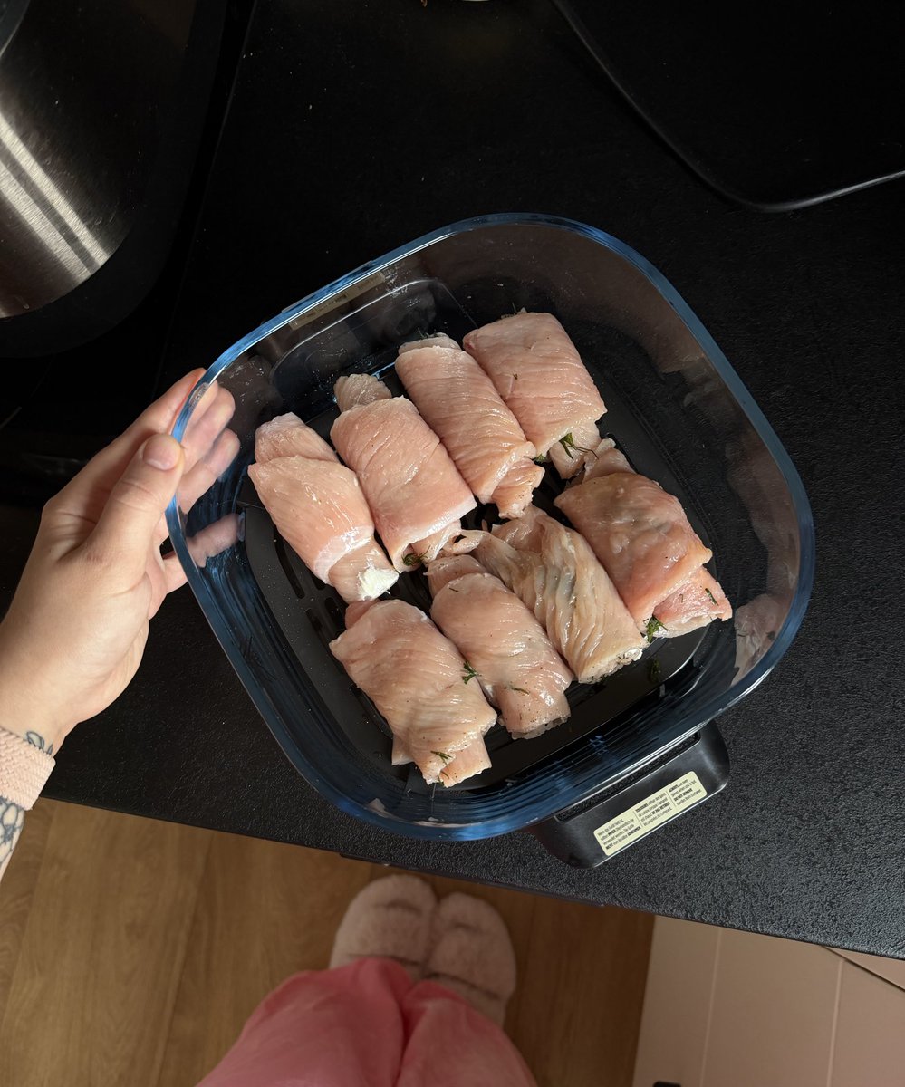 ділайтфул tweet media