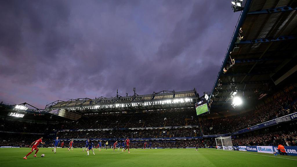 Nizaar Kinsella tweet media