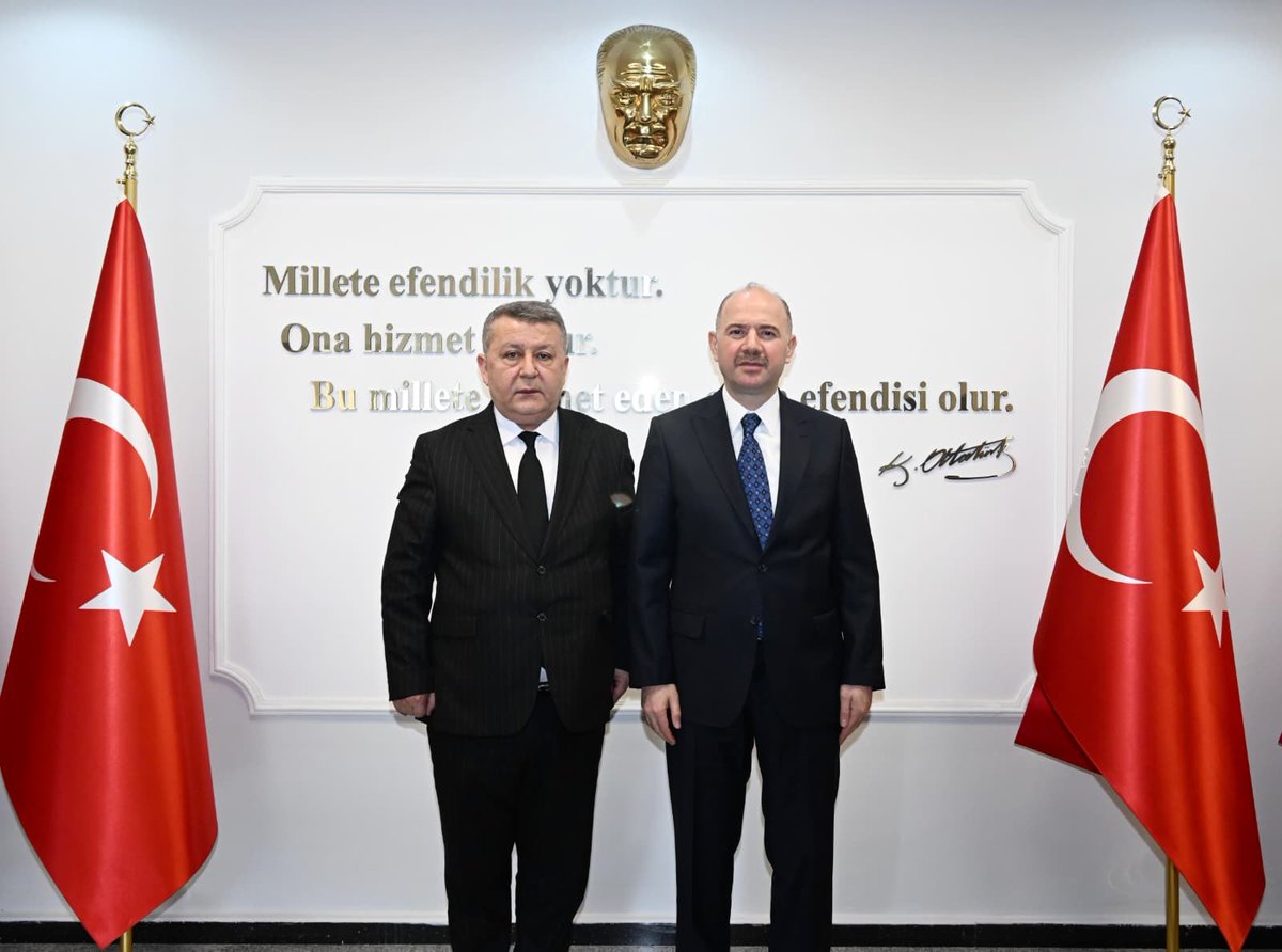 docdr_serefiba's tweet photo. Osmaniye Valisi
 Mehmet Fatih Serdengeçti’ye ziyatet https://t.co/MoLeFSoCnn