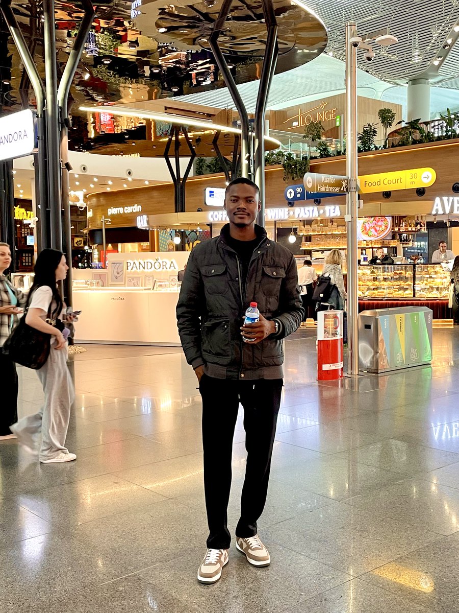 official_papson's tweet photo. Doha.                                                               Istanbul https://t.co/46jMAbCQL3