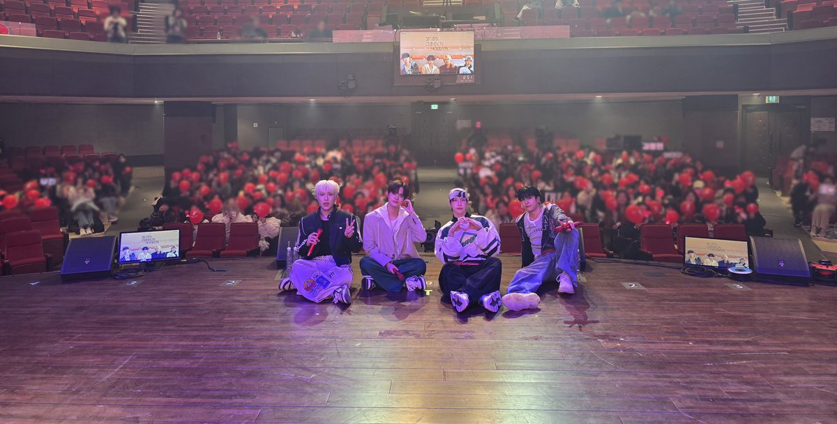AB6IX tweet media