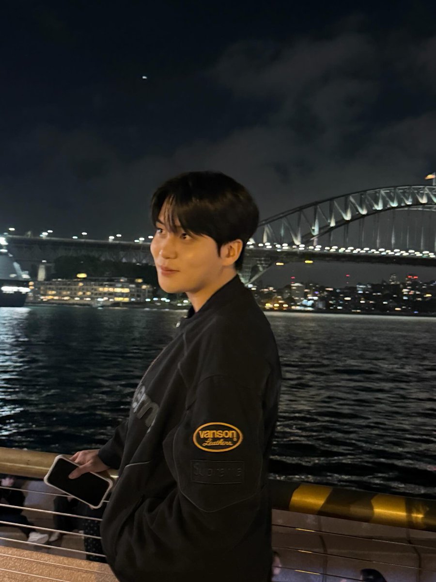 duskstarjongho's tweet photo. he’s everything to me https://t.co/oq5fIGEXEb