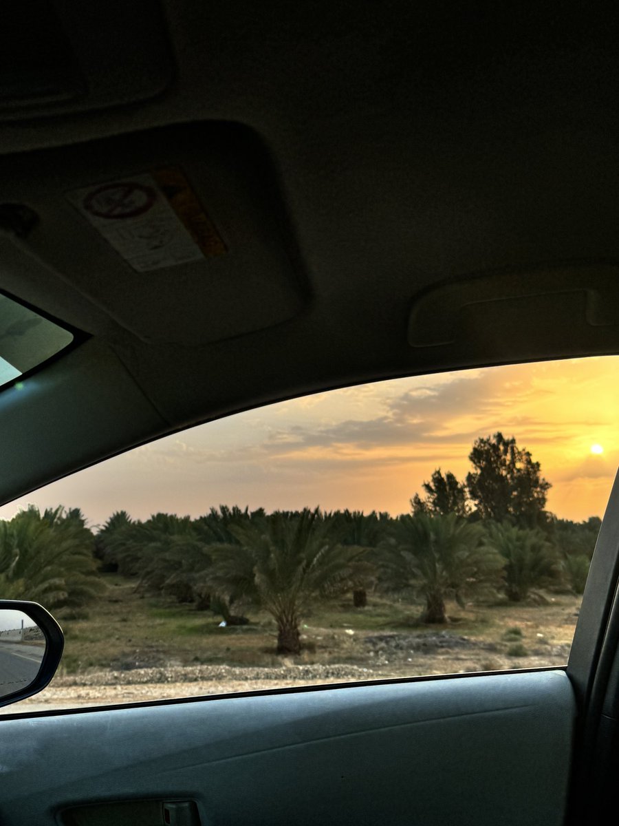 خَزنه tweet media
