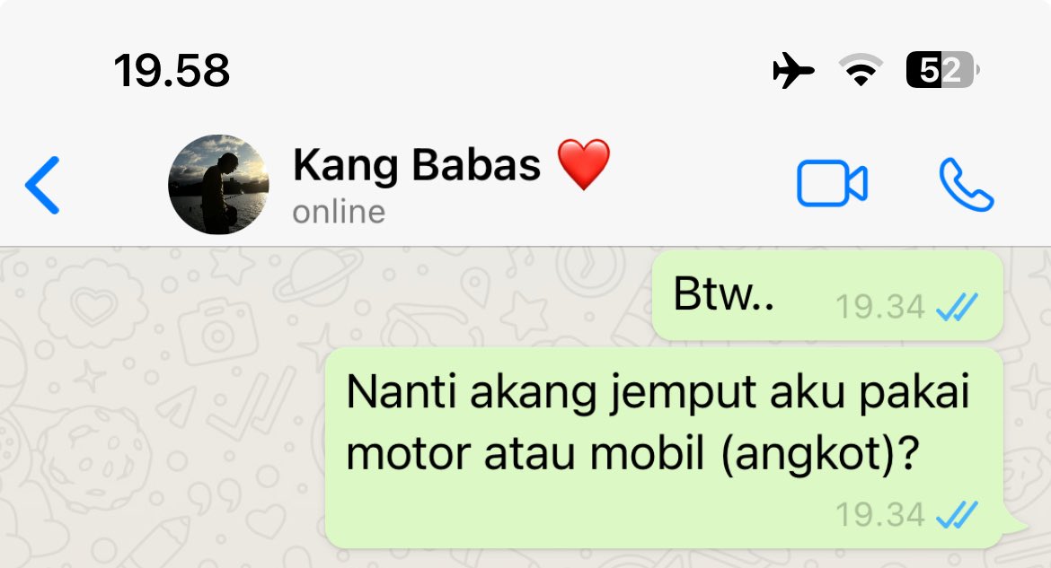 ; kamu jemput pakai motor atau mobil (angkot)?

hajeongwoo few tweets au
© jongupdf