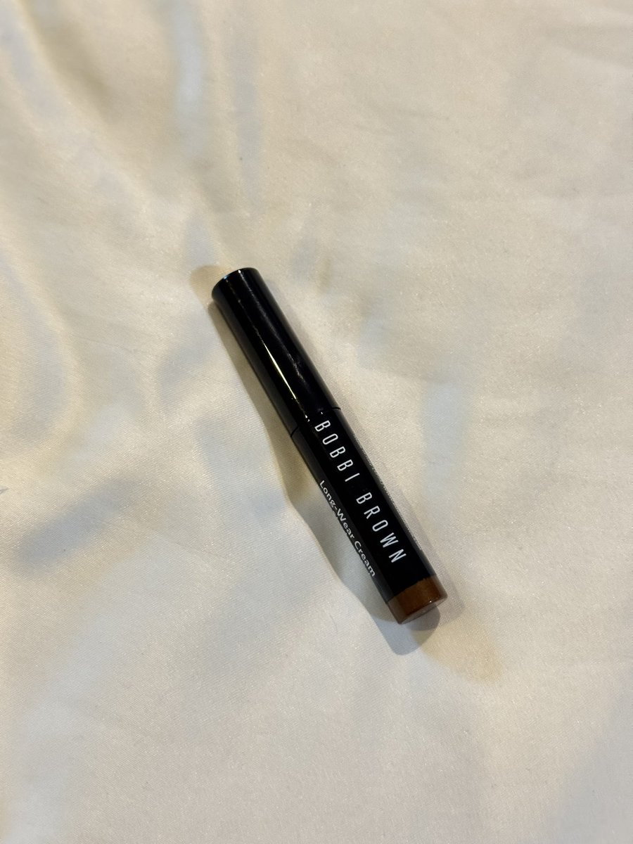 DeepPassion8's tweet photo. bobbi brown long wear cream shadow stick

ลองสีไป 1 ครั้งถ้วนคั้บ
ส่งต่อ 150.-   ถูกมากๆๆๆ

#ส่งต่อเครื่องสำอาง #ส่งต่อ #เครื่องสำอางมือสอง https://t.co/nS3v1a3vrH