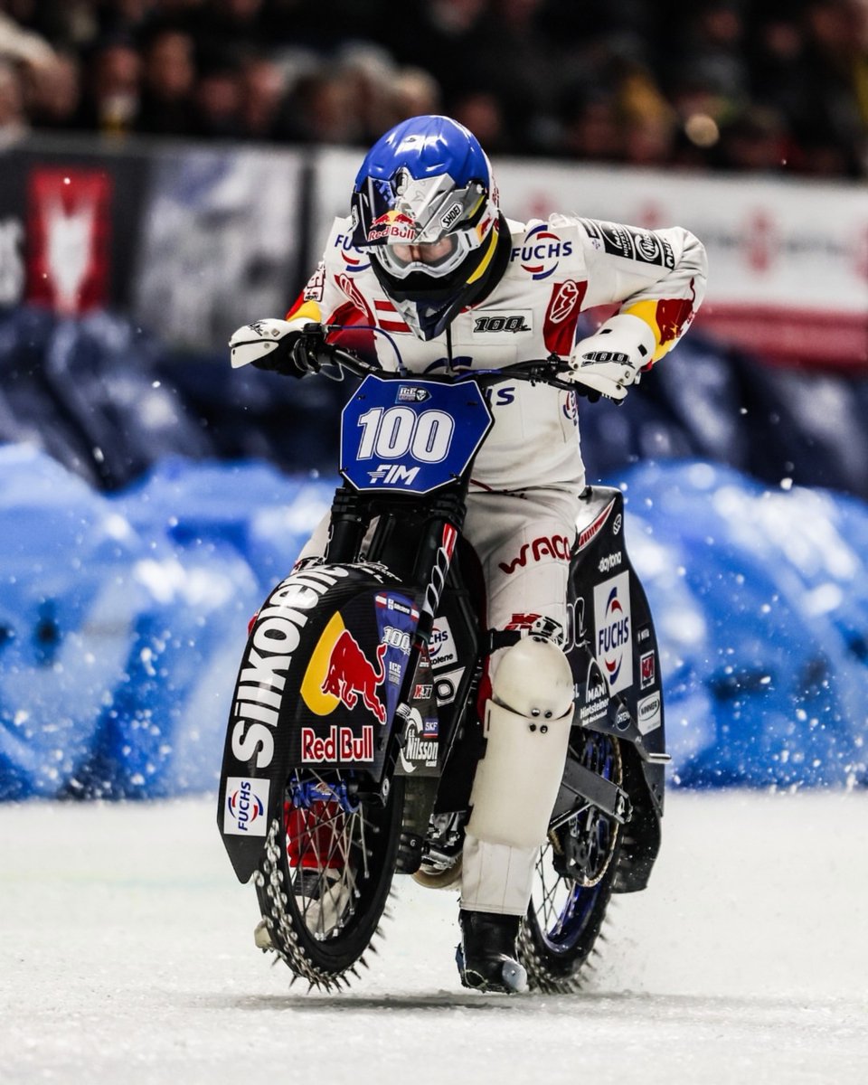 G 2 F M E D I A tweet media