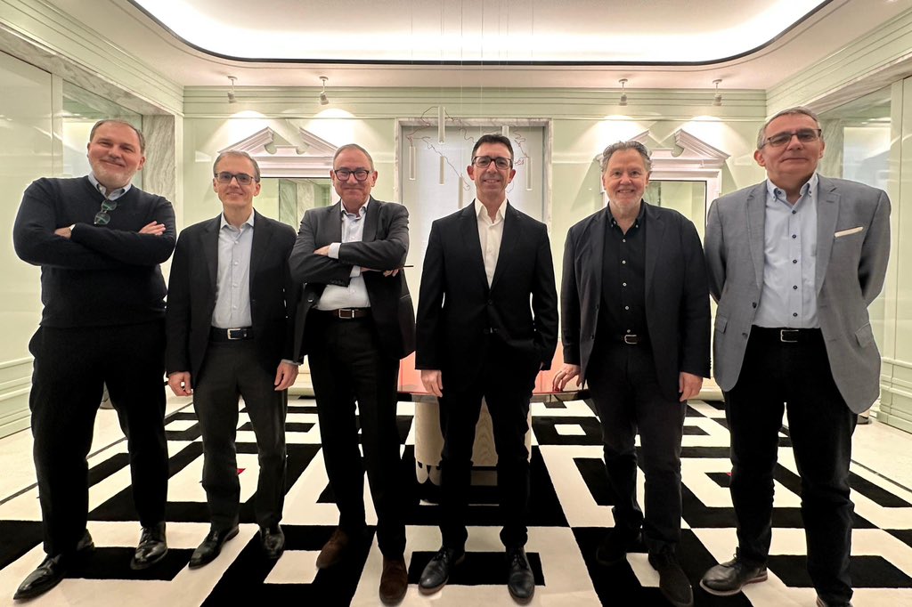 Colegio Notarial Valencia tweet media