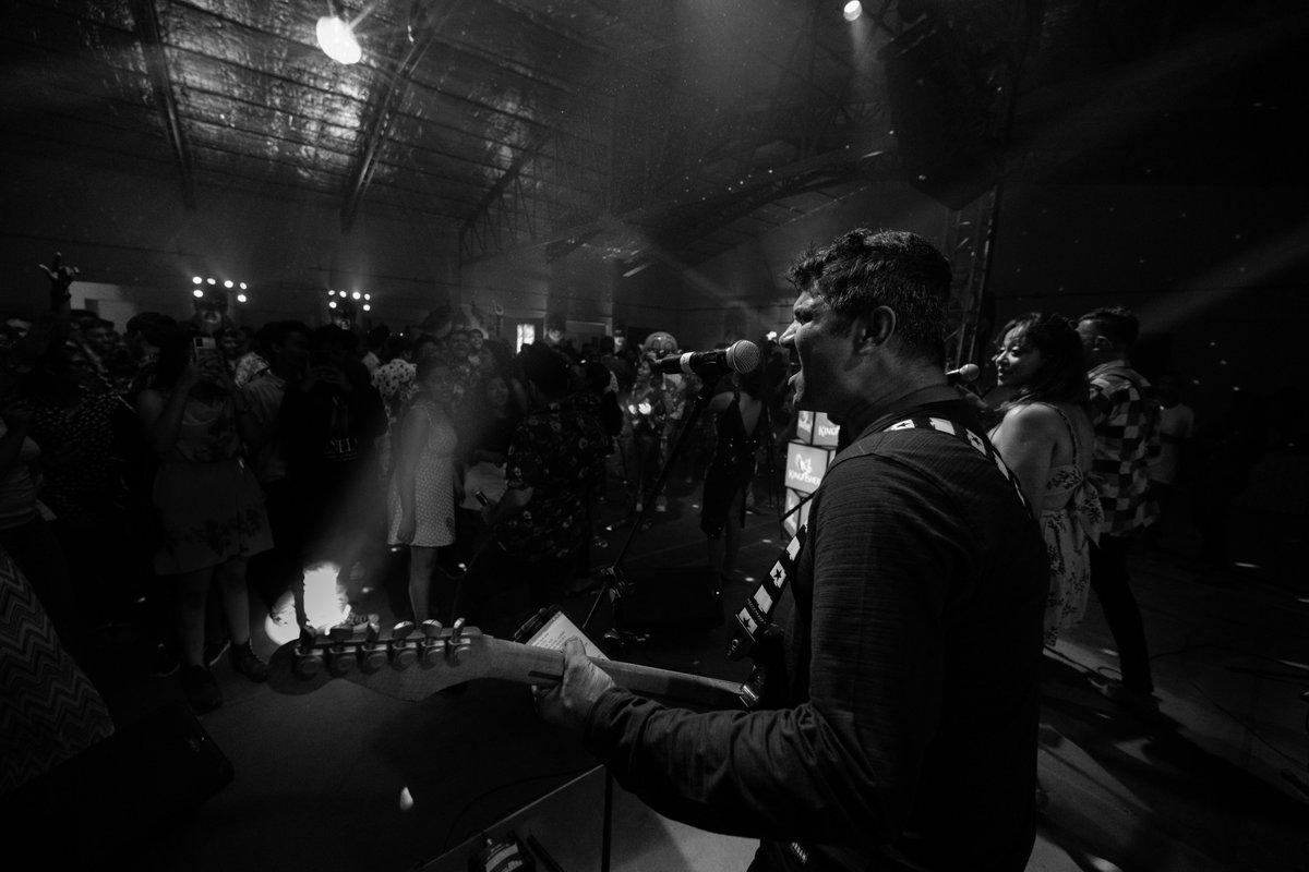 NikonIndia's tweet image. Where colour burns bright and shadows fall deep, the music owns the frame.

Shot by #NikonCreator Joel Shaman

Shot with:
Camera: #NIKONZ9
Lens: NIKKOR Z 14-30mm f/4 S

For information on products, offers and more, visit nikon.co.in
#NikonIndia #NIKKOR #Nikon