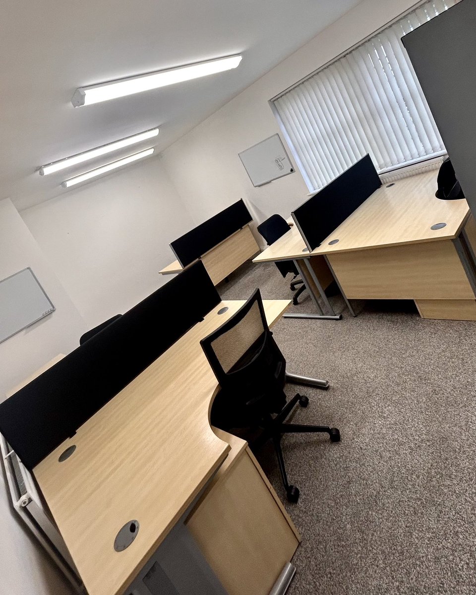 bsshindley's tweet photo. Suite 19 - 285 sq ft - up to 5 desks AVAILABLE NOW❗️

Enquire today for more information or to view our last remaining office space.

#officehindley #officewigan #servicedofficewigan #wiganbusiness https://t.co/67oyC5cYLV