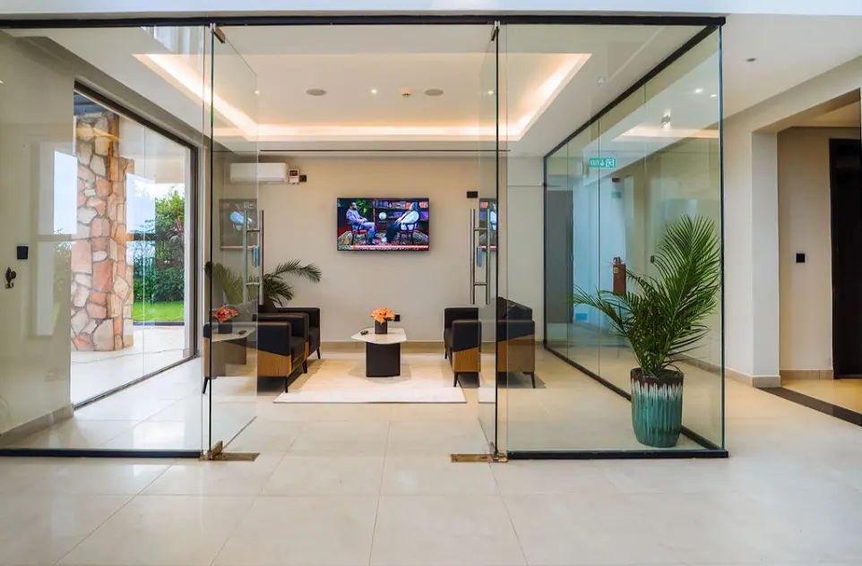 Hotel Noesis tweet media