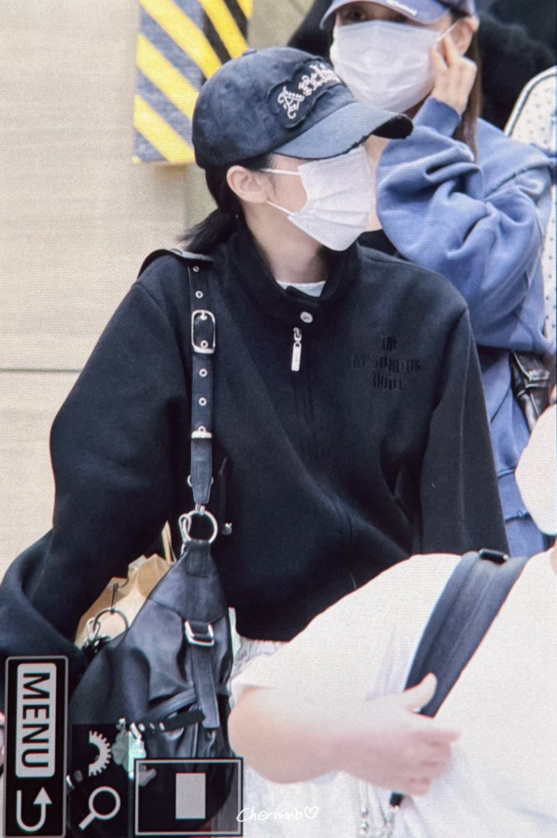 cherisinb tweet media