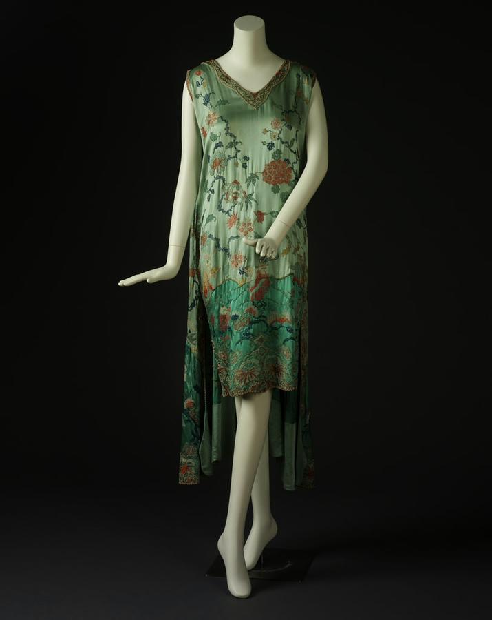 WikiVictorian tweet media