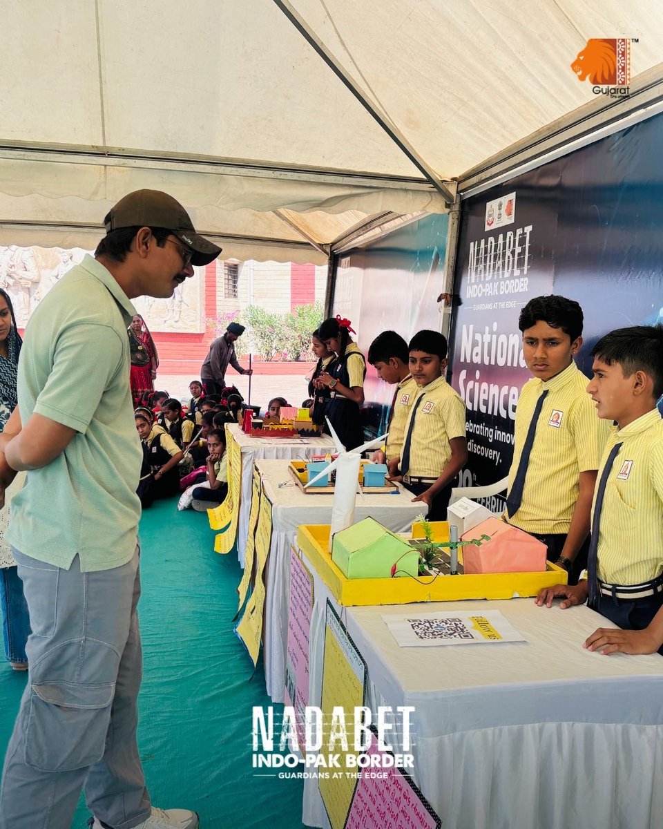 VisitNadabet's tweet photo. Young minds shined at Nadabet Indo-Pak Border as primary school students showcased creative science and technology projects on National Science Day, inspiring visitors with their curiosity and innovative ideas.

#NationalScienceDay #Nadabet #YoungInnovators #ScienceProjects https://t.co/eA7H8ZQzx3