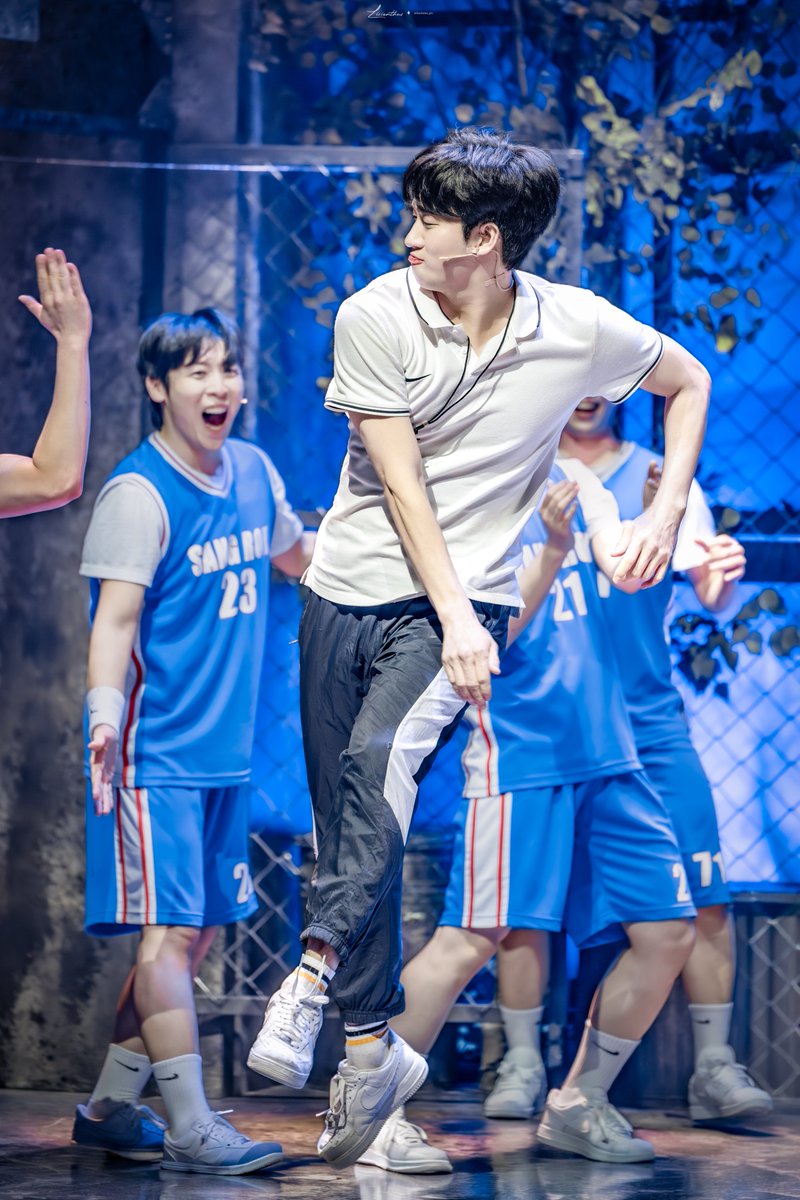 260312 전설의 리틀 농구단
커튼콜

종우 役 #안재영