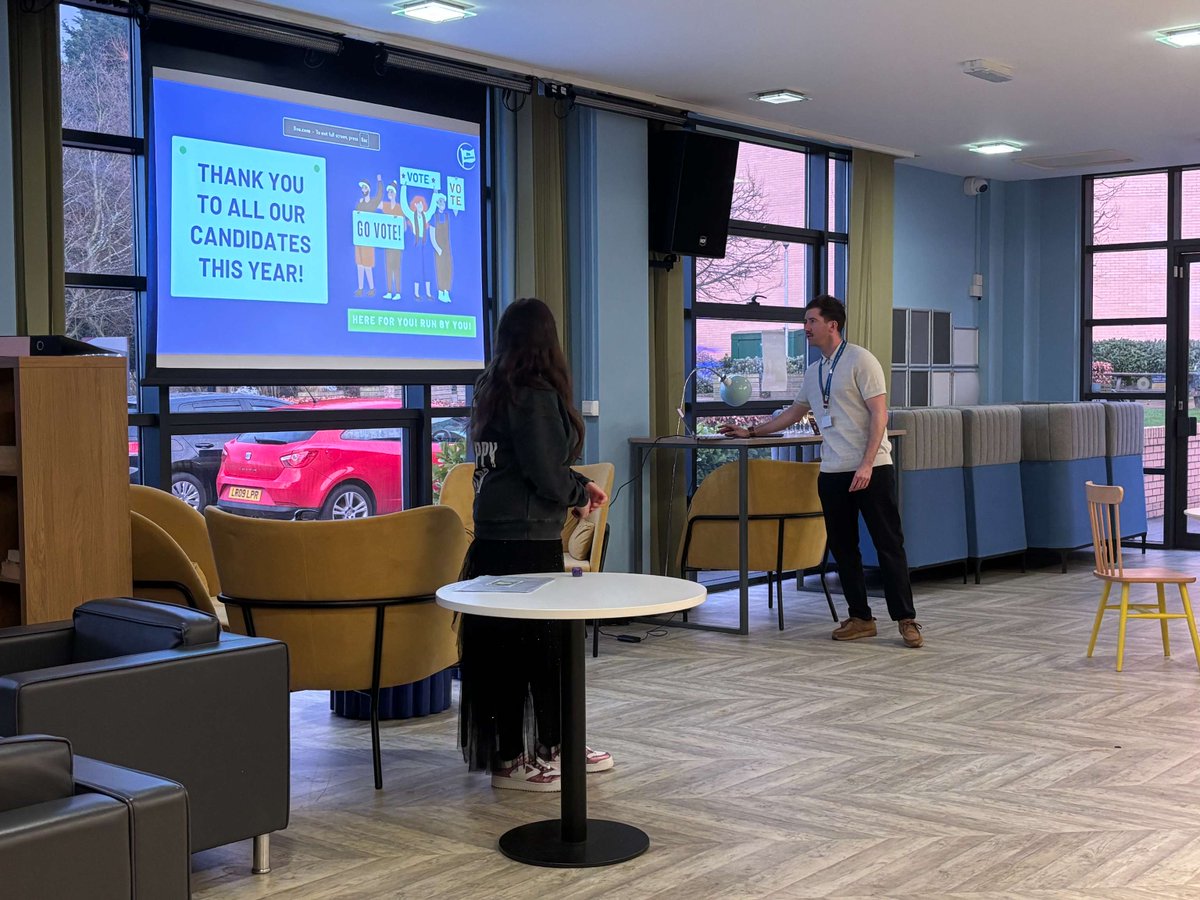 Leeds Trinity SU tweet media