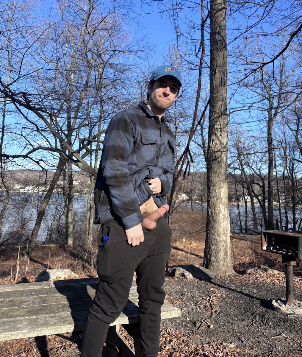 Lloyd Grey tweet media