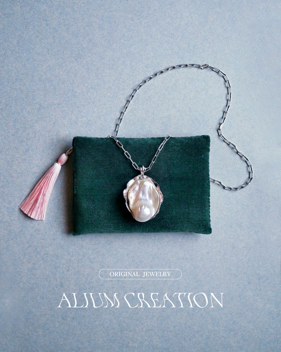 aliumcreation's tweet photo. 3.21 sat - 3.22 sun
YOKOHAMA MINERAL THE WORLD

欠品しておりましたALIUMオリジナル ヴィンテージデザインのバチカンをあしらったペントップをイベント用に制作しました https://t.co/Z8gQH5WoJZ
