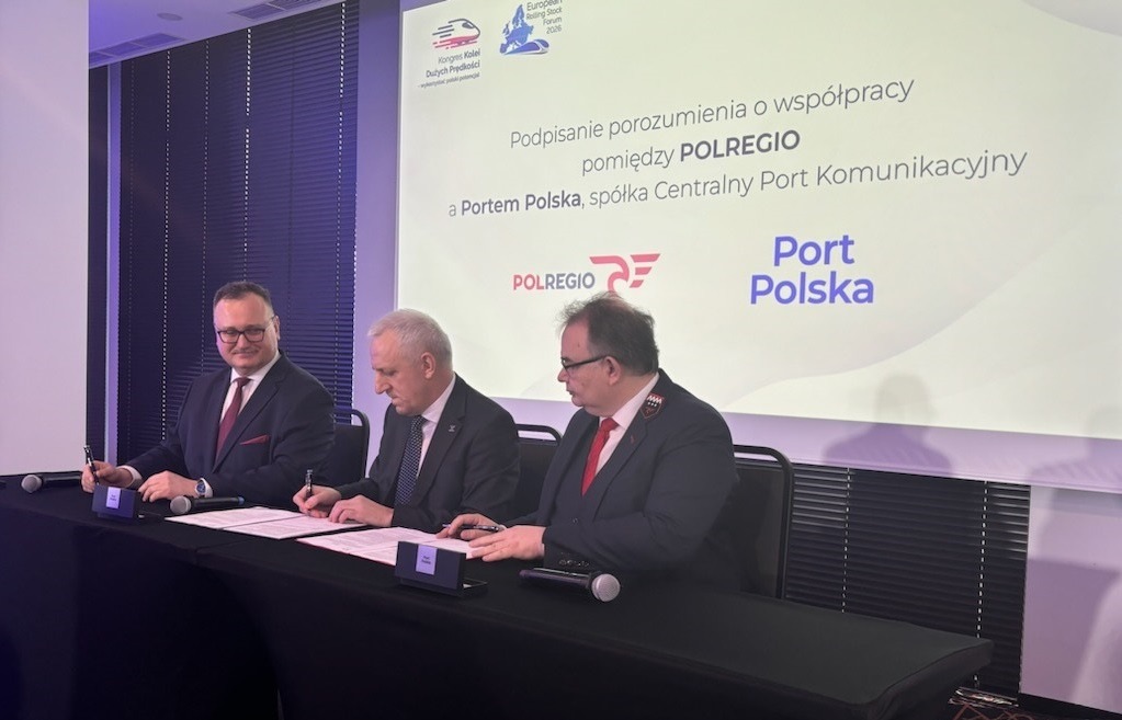 POLREGIO tweet media